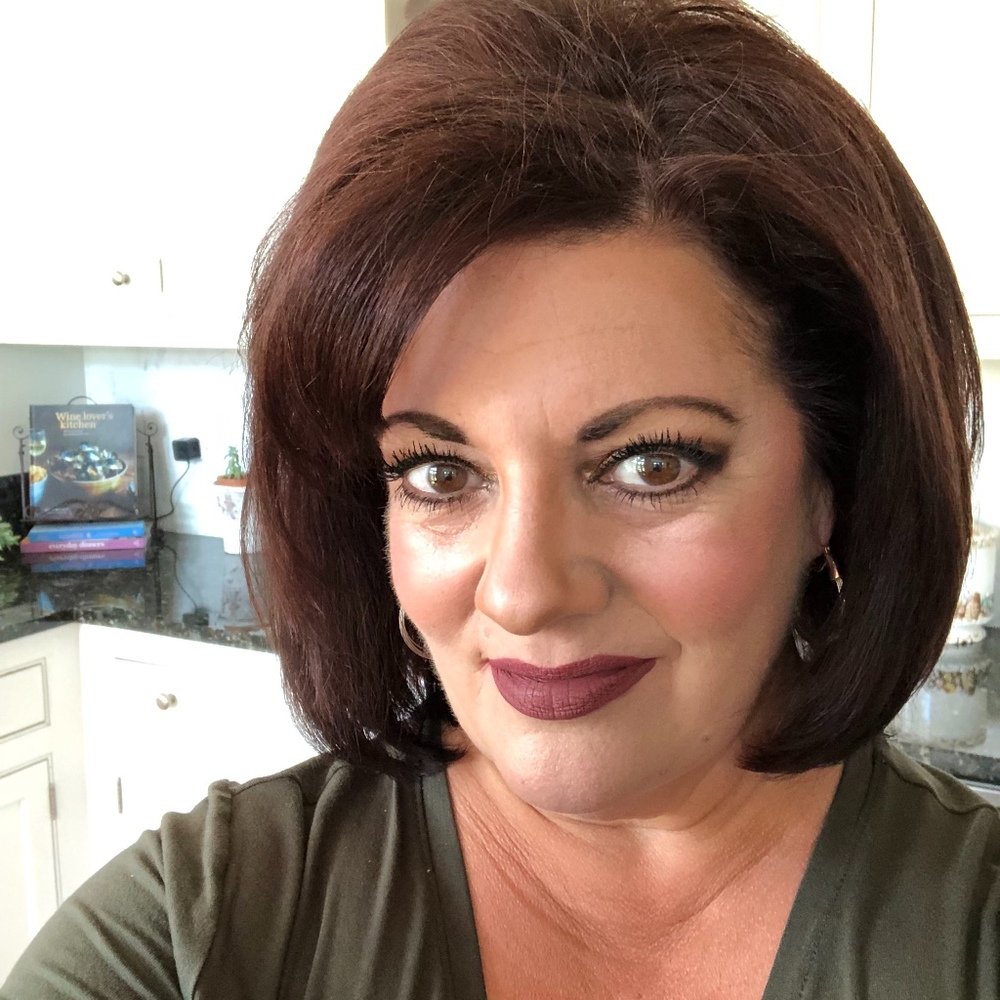 Meet your Posher, Dana